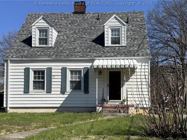 2810 Noyes Avenue SE, Charleston, WV 25304