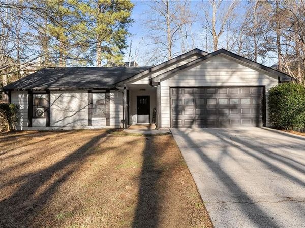 525 Ansley Drive, Roswell, GA 30076