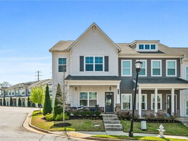 1960 Drew Drive NW, Atlanta, GA 30318