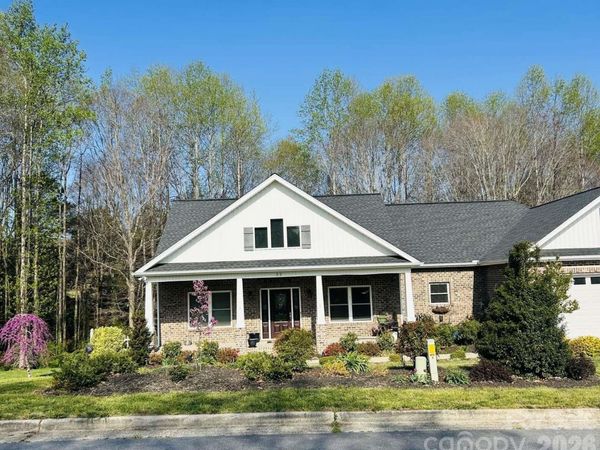 35 Iswa Drive , Taylorsville, NC 28681