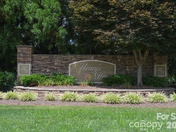 205 Henrys Glen Drive , Morganton, NC 28655