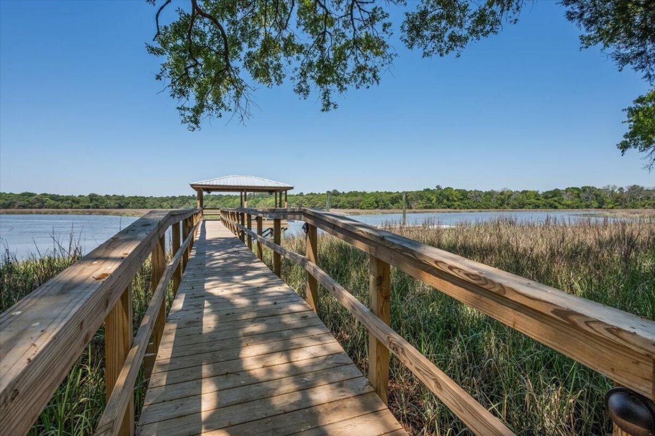 8958 Sandy Creek Road Photo 21