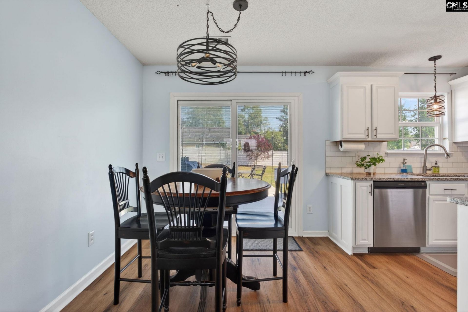 226 Arthurdale Drive  Photo 10