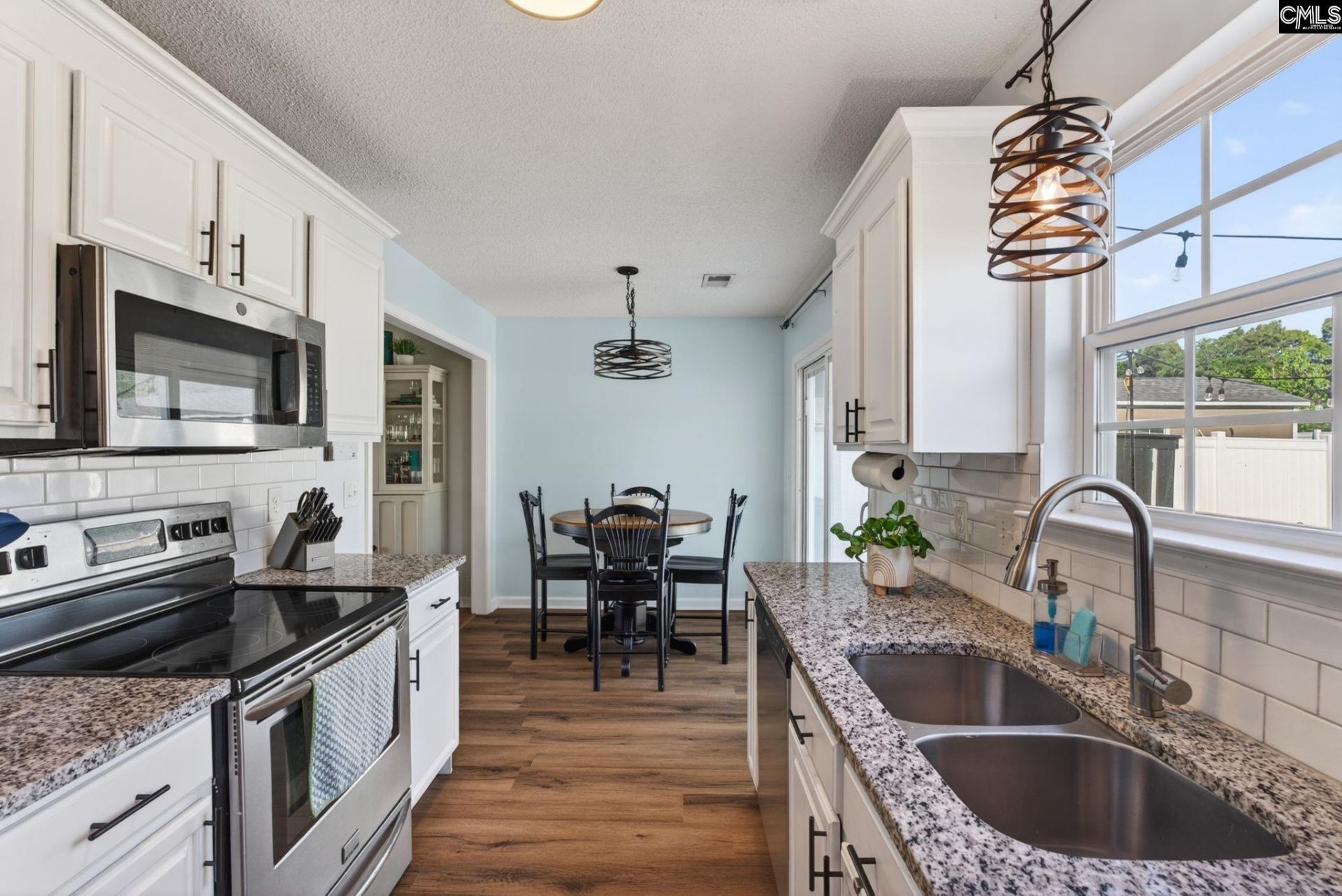 226 Arthurdale Drive  Photo 15