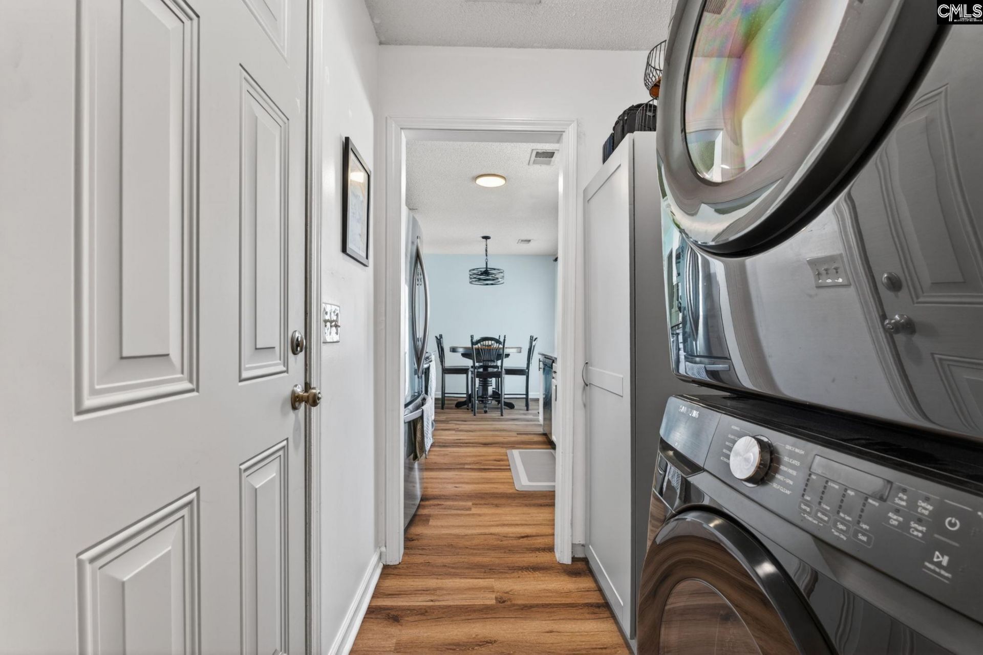 226 Arthurdale Drive  Photo 17