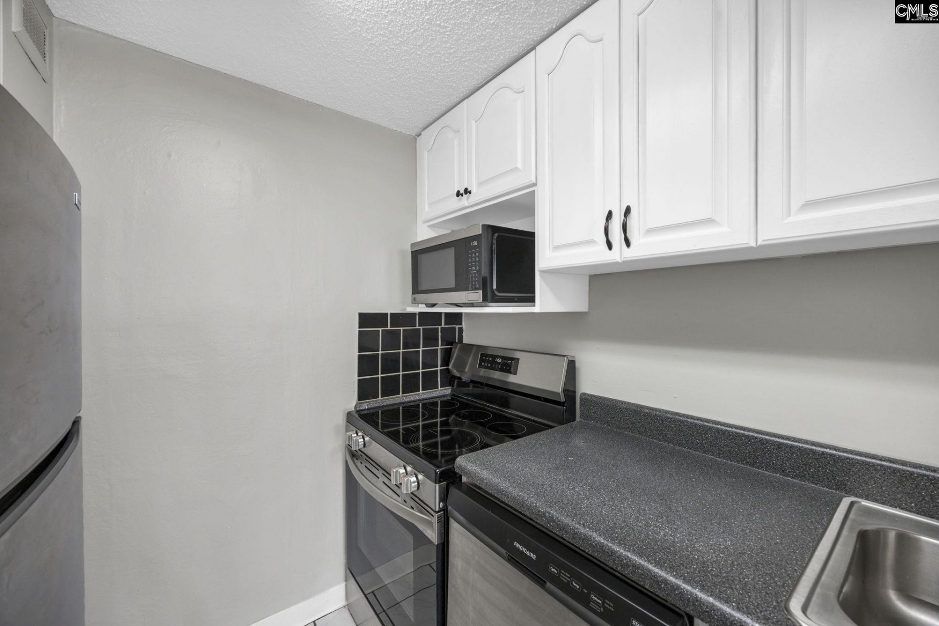 1520 Senate Street  Photo 17