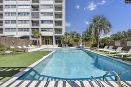 1520 Senate Street  photo 4