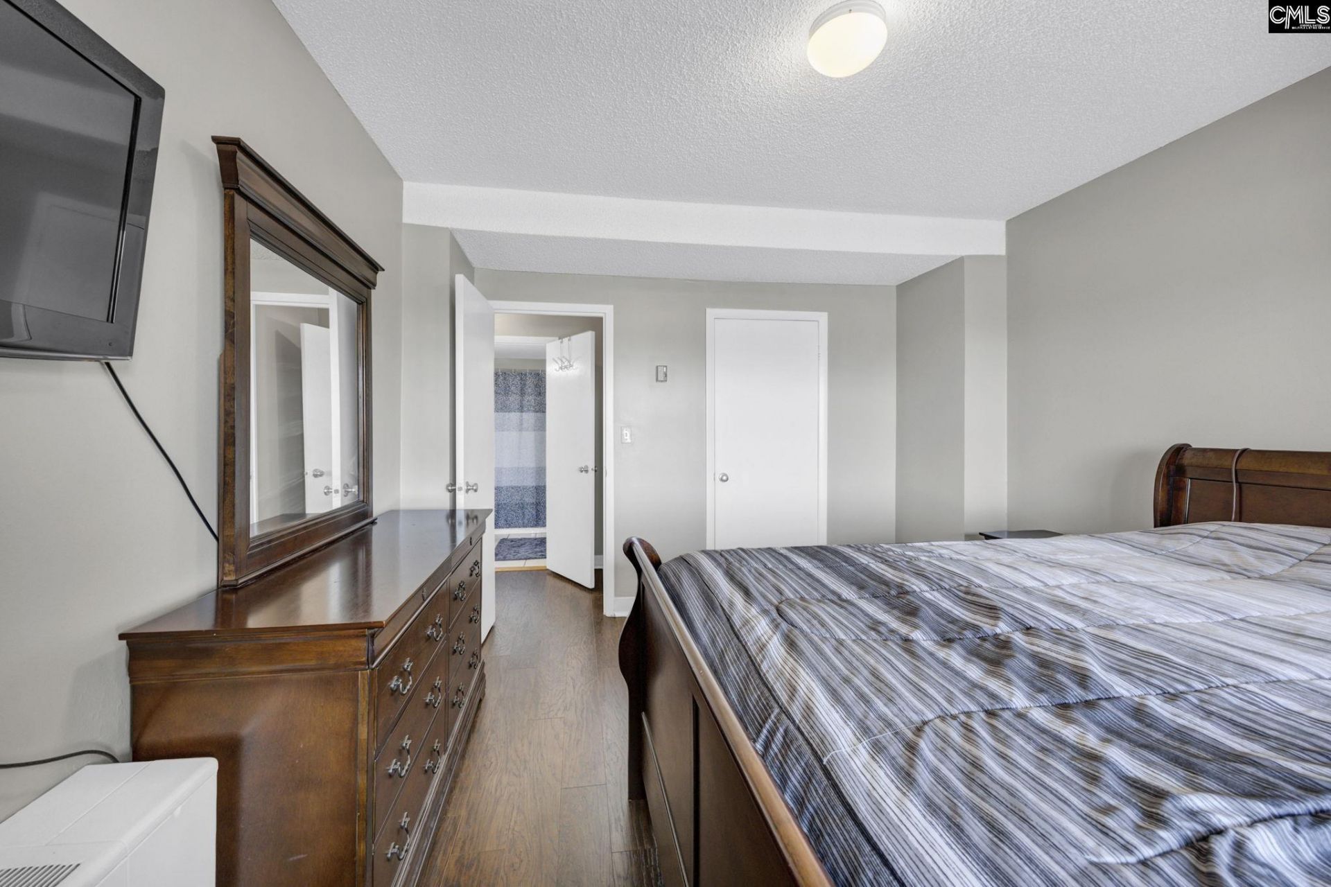 1520 Senate Street  Photo 20