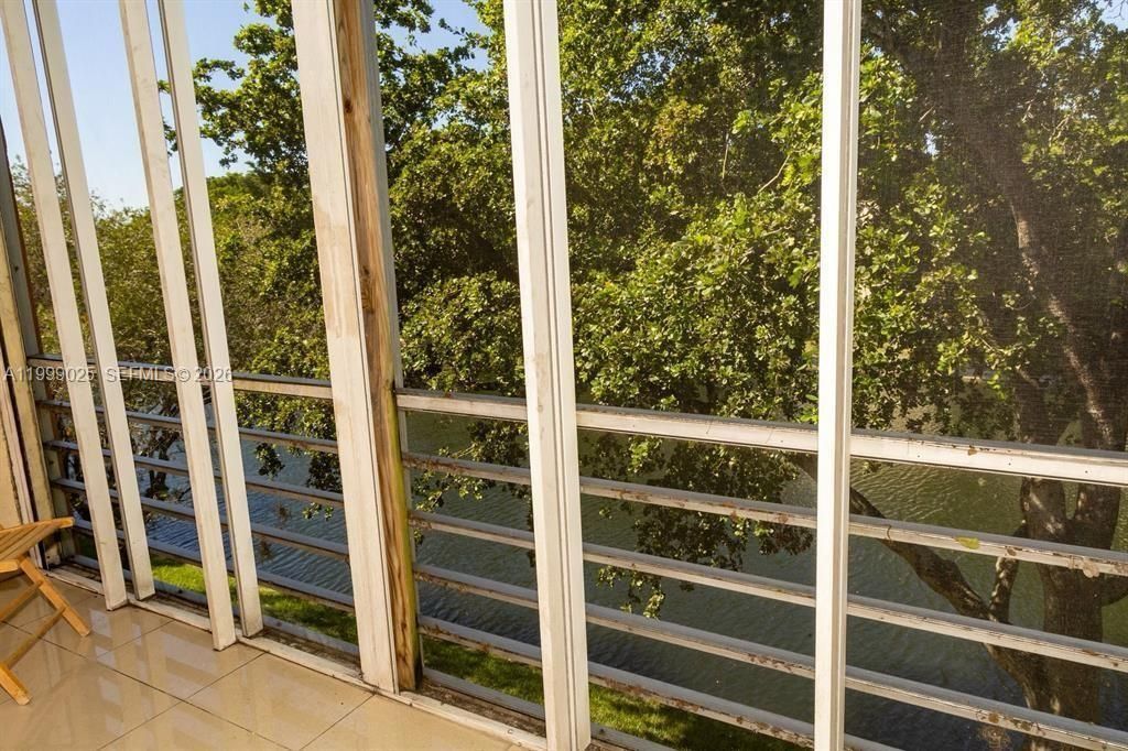 8842 W Mcnab Rd , Unit 302, Tamarac, FL 33321 Photo