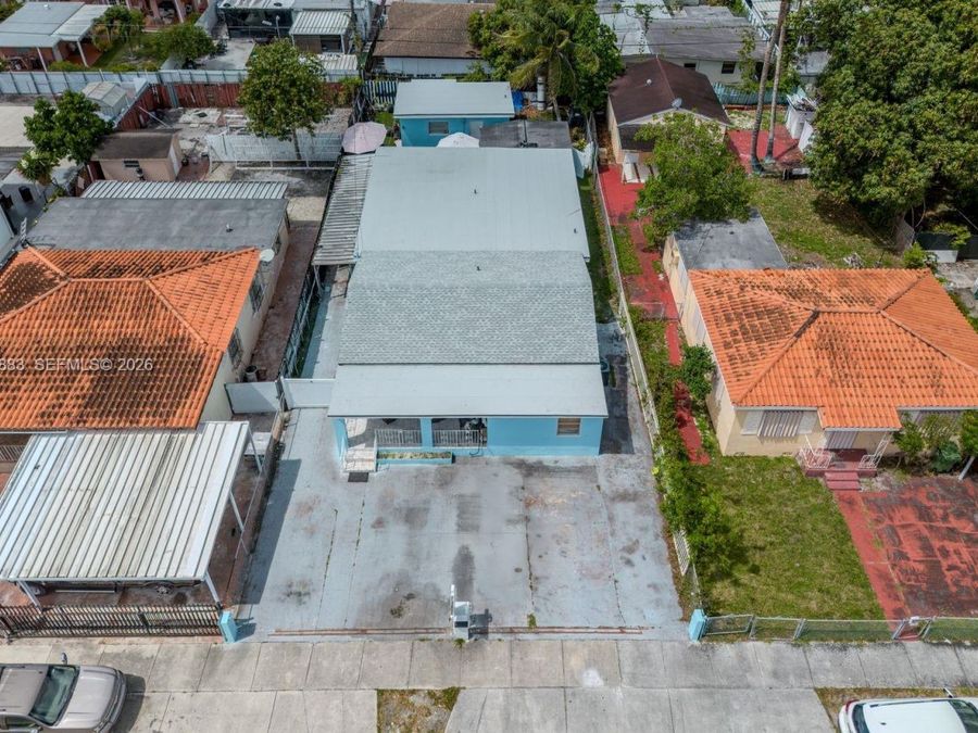 Property Image 11