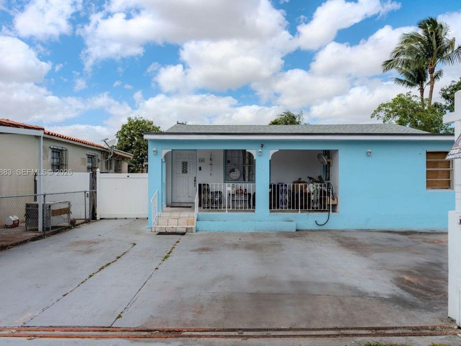 Property Image 4