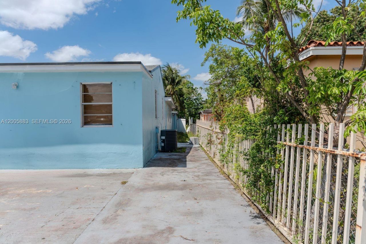 141 E 16th St , Hialeah, FL 33010 Photo