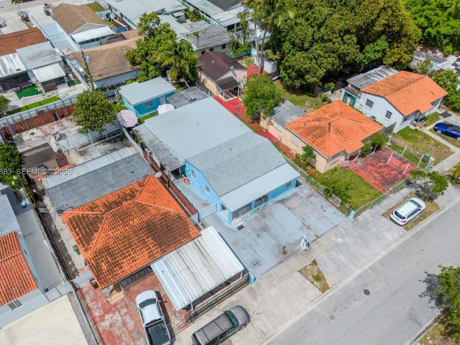 Property Image 6