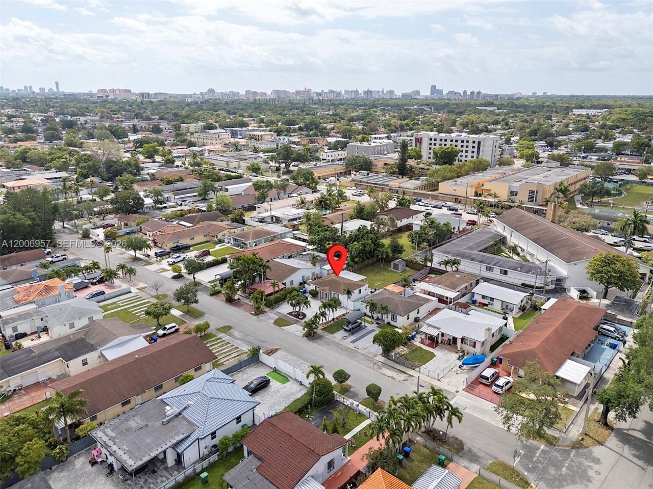 5270 NW 2nd St , Miami, FL 33126 Photo