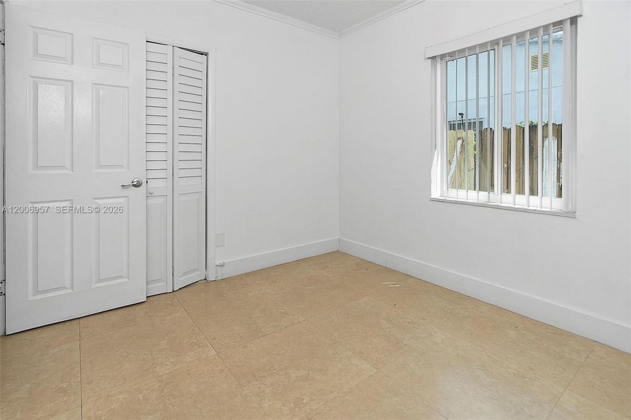 5270 NW 2nd St , Miami, FL 33126 Photo