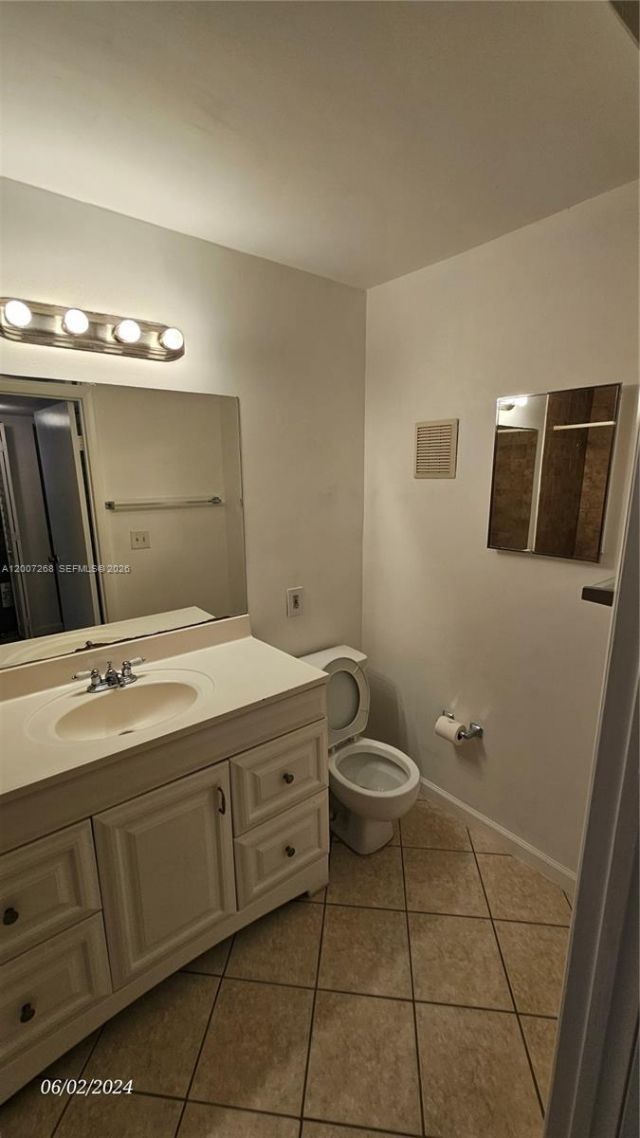 815 W Boynton Beach Blvd, Unit 14-102, Boynton Beach, FL 33426 Photo