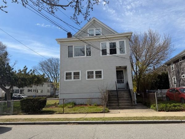 75 Varnum St, Unit 2, Arlington, MA 02474