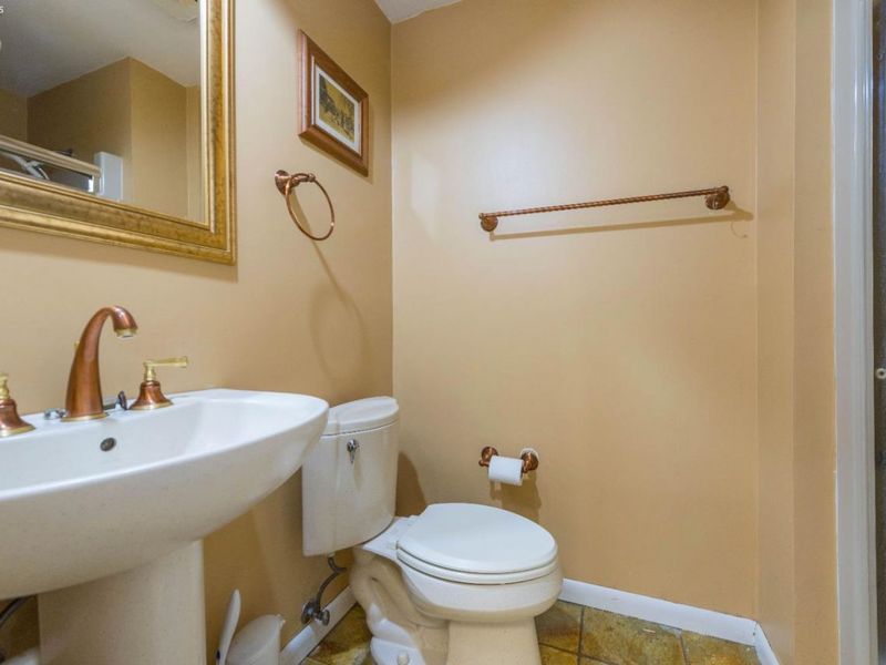 6880 Cliffside, Vermilion, OH 44089 Photo 40