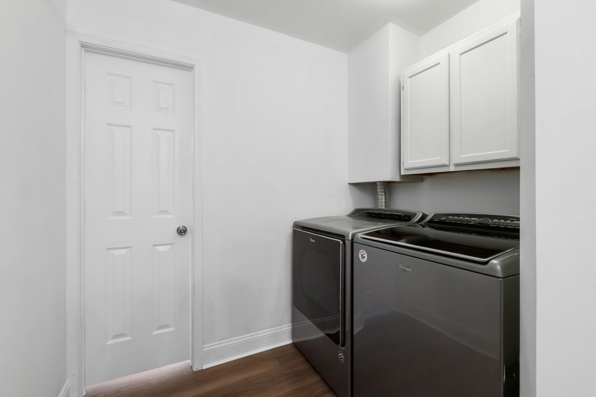 5304 Deep Blue Lane Photo 21