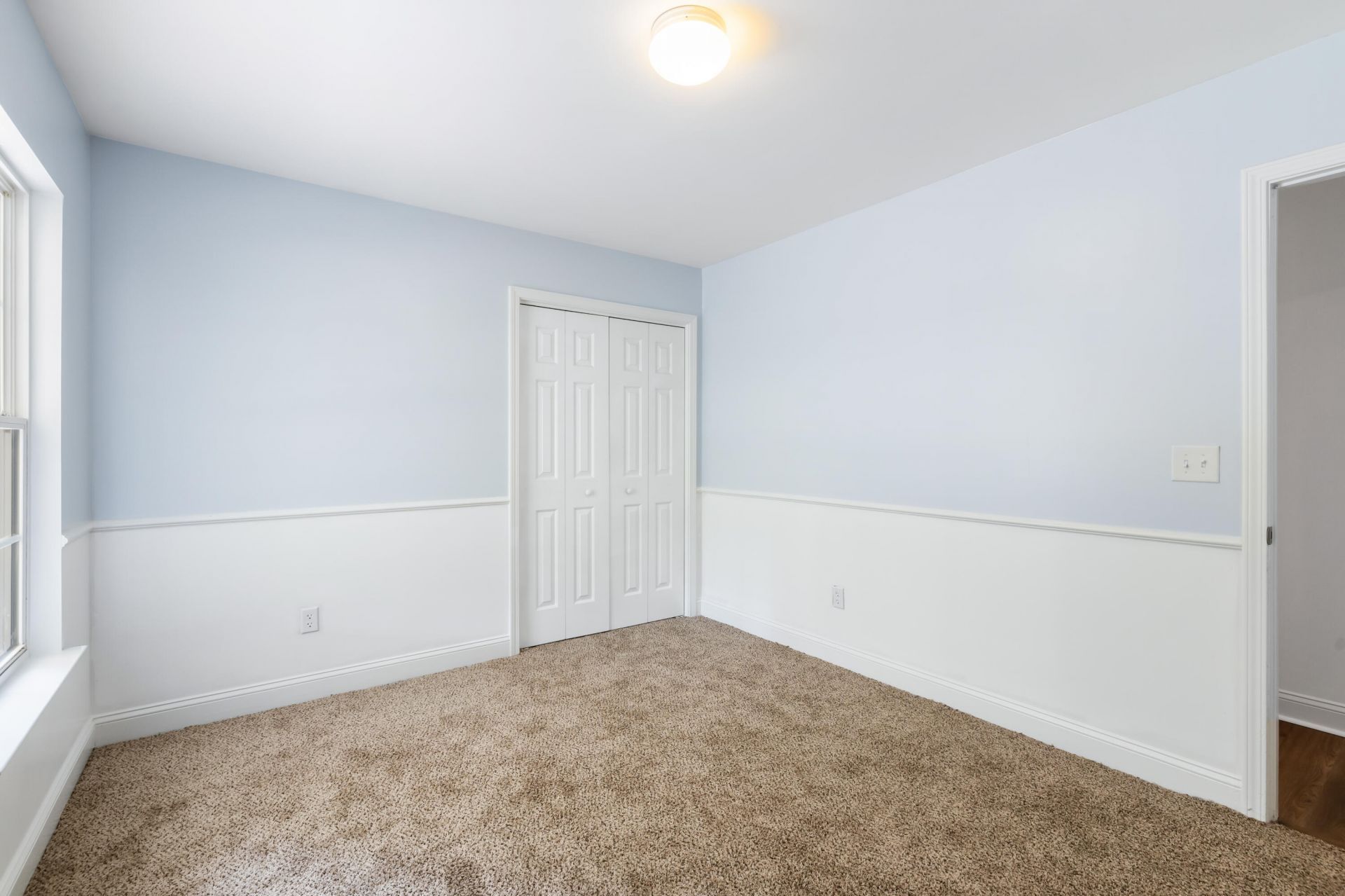 5304 Deep Blue Lane Photo 24