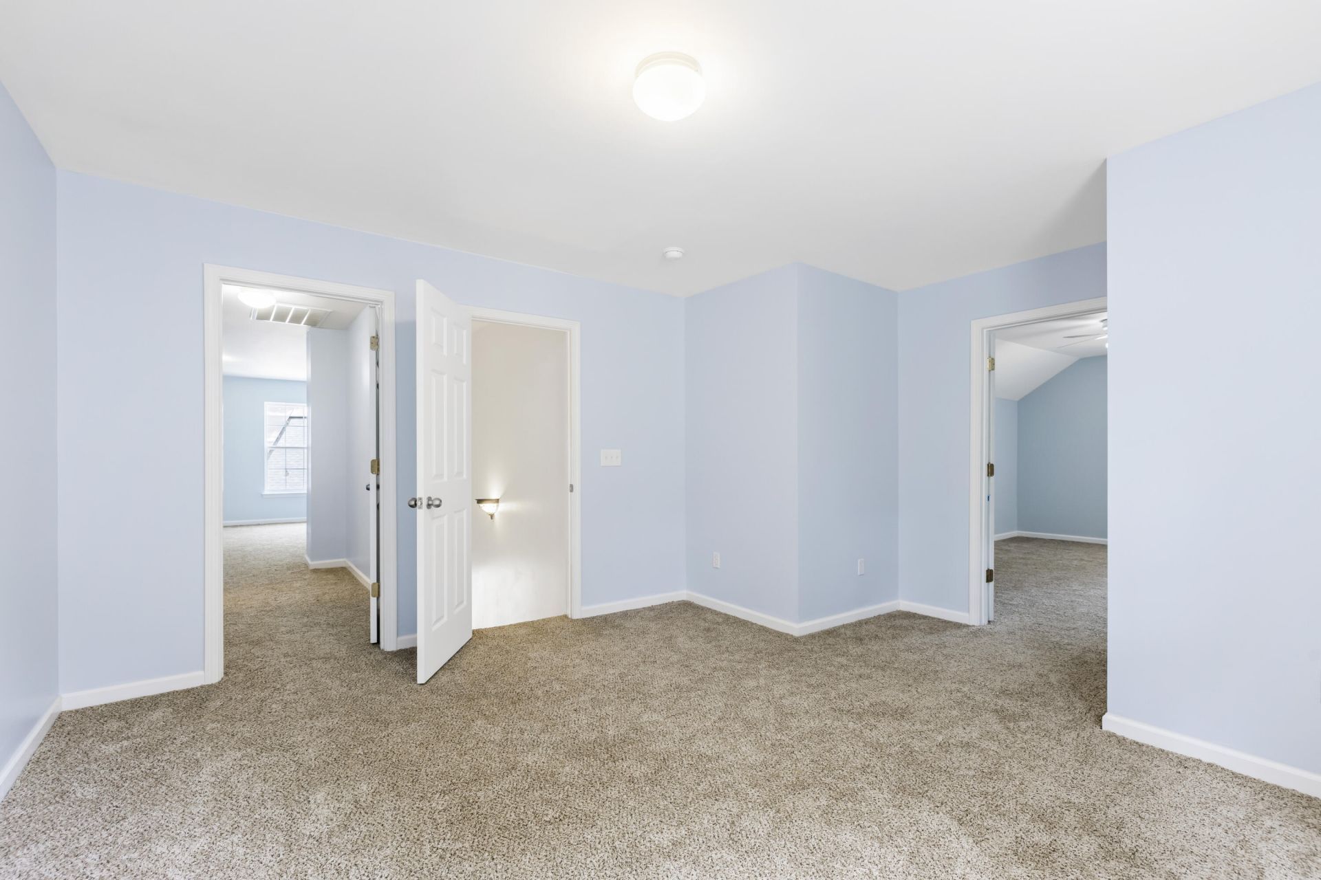 5304 Deep Blue Lane Photo 37