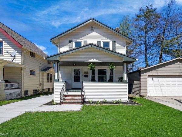 17414 Cannon Avenue , Lakewood, OH 44107