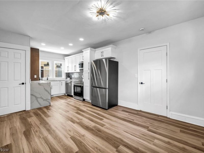 17414 Cannon Avenue, Lakewood, OH 44107 Photo 7