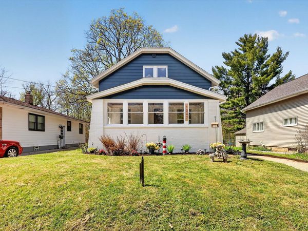 1047 Eastern Avenue NE, Grand Rapids, MI 49503