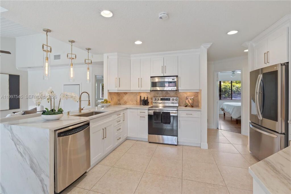 2900 NW 25th Way, Boca Raton, FL 33434 Photo