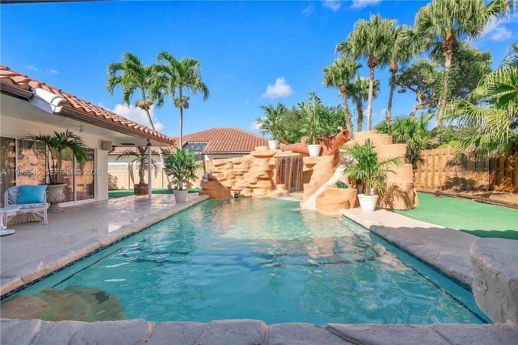 2900 NW 25th Way, Boca Raton, FL 33434 Photo