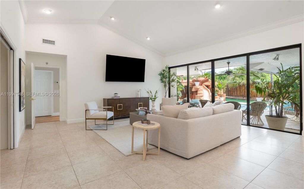 2900 NW 25th Way, Boca Raton, FL 33434 Photo