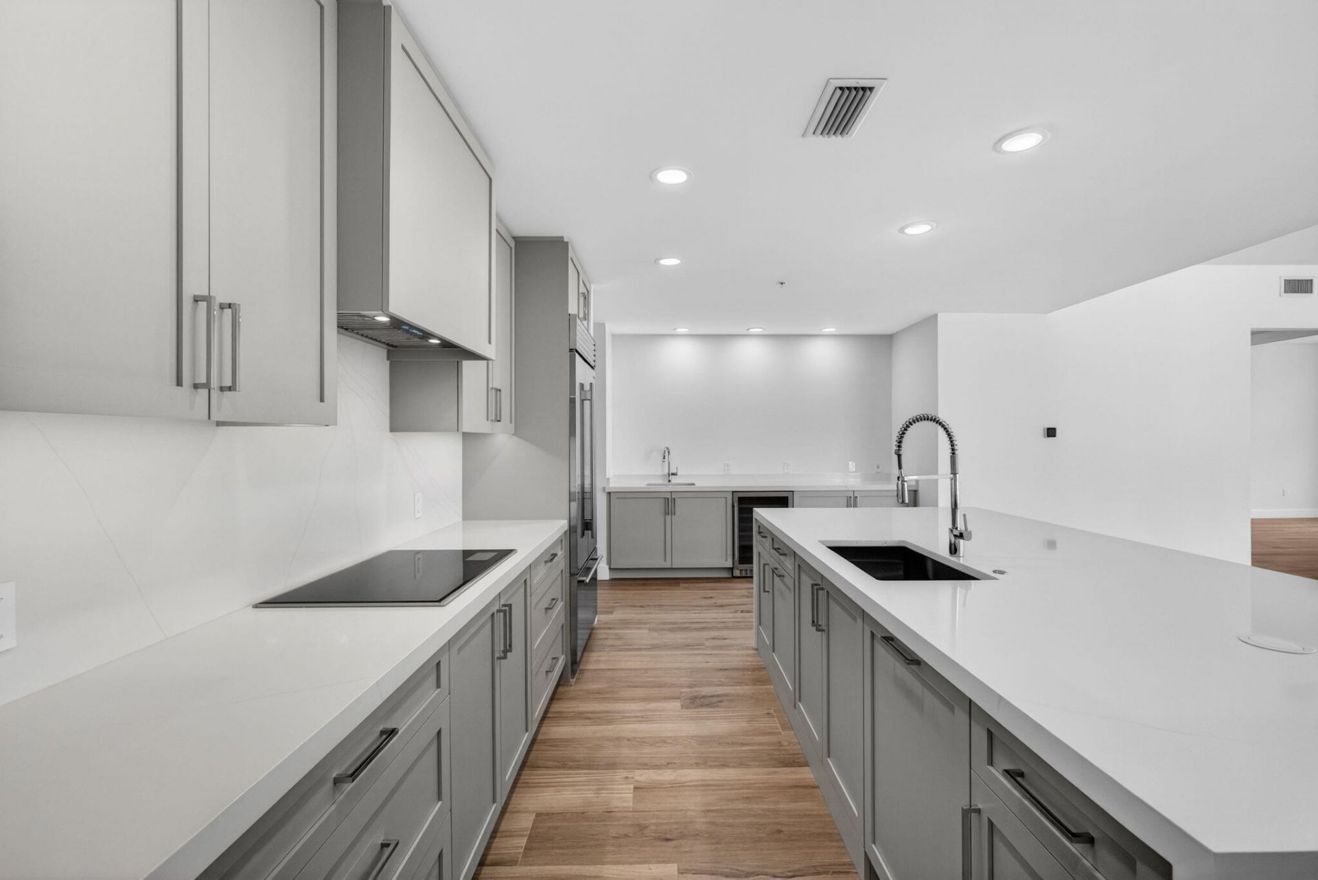 176 Lake Drive, Unit 1-302, Palm Beach Shores, FL 33404 Photo