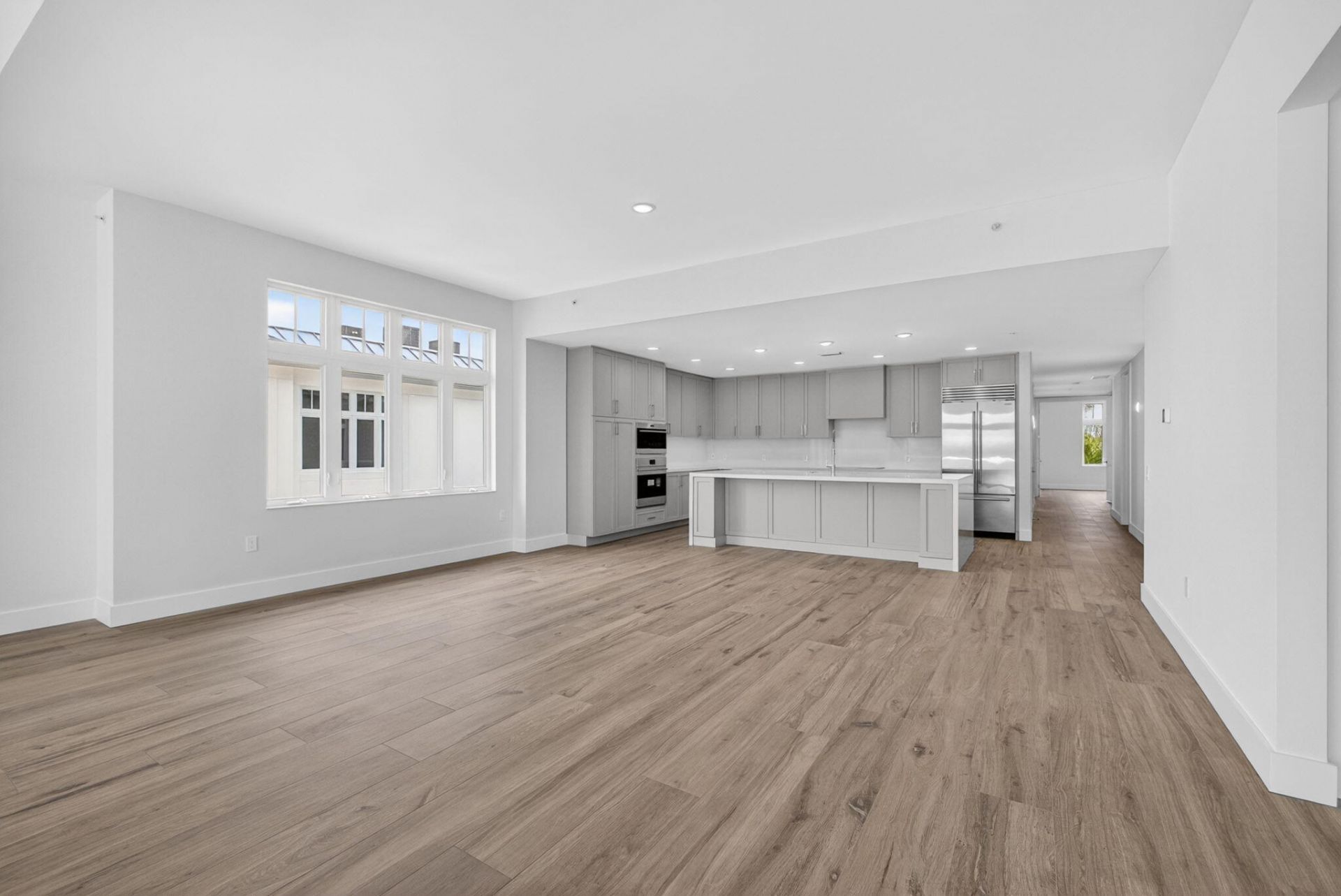 176 Lake Drive, Unit 1-302, Palm Beach Shores, FL 33404 Photo