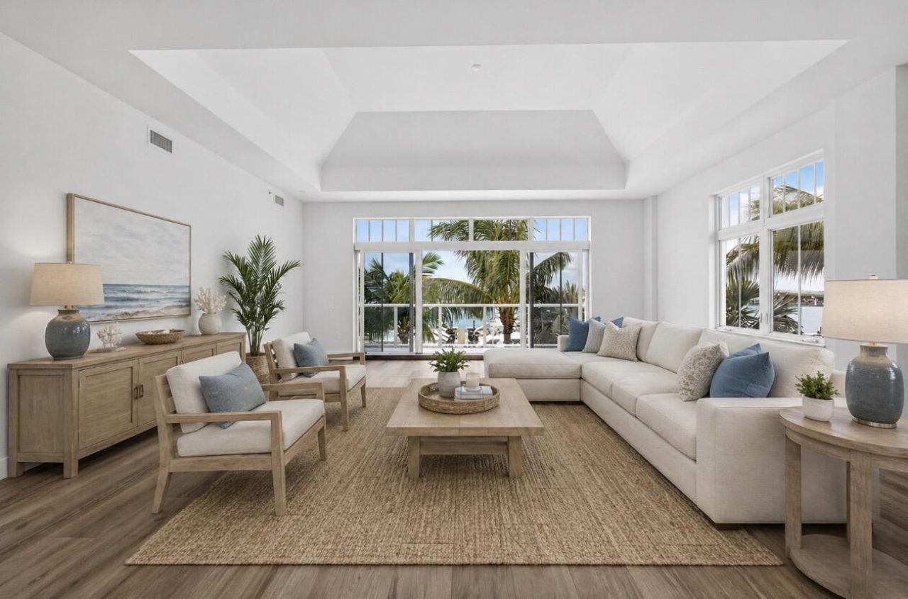 176 Lake Drive, Unit 1-302, Palm Beach Shores, FL 33404 Photo