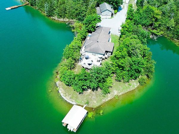 1949 Redbud Vw Road, Sevierville, TN 37876