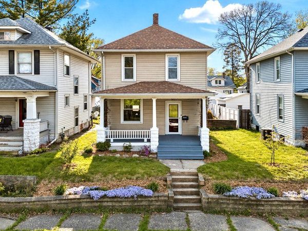 1179 26TH Street A , Moline, IL 61265