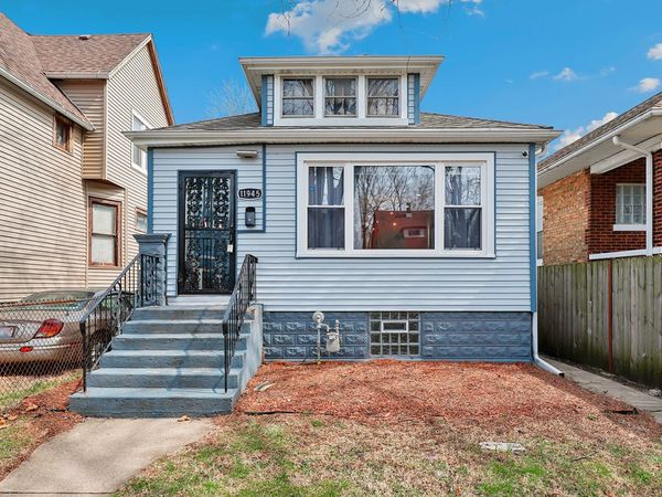 11945 S Yale Avenue , Chicago, IL 60628