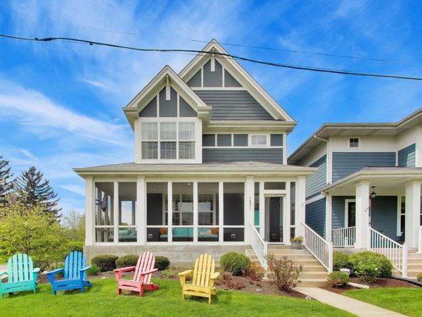 1331 Avery Avenue , Wheaton, IL 60187