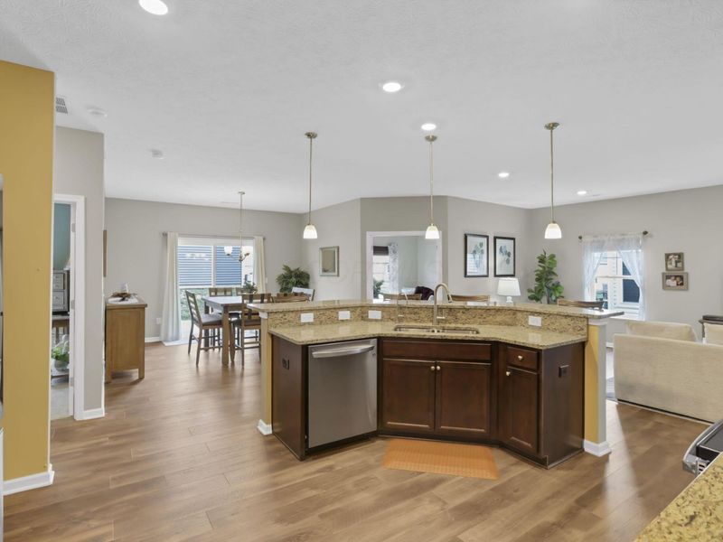 1414 Hemetite Drive , Grove City, OH 43123 Photo 11