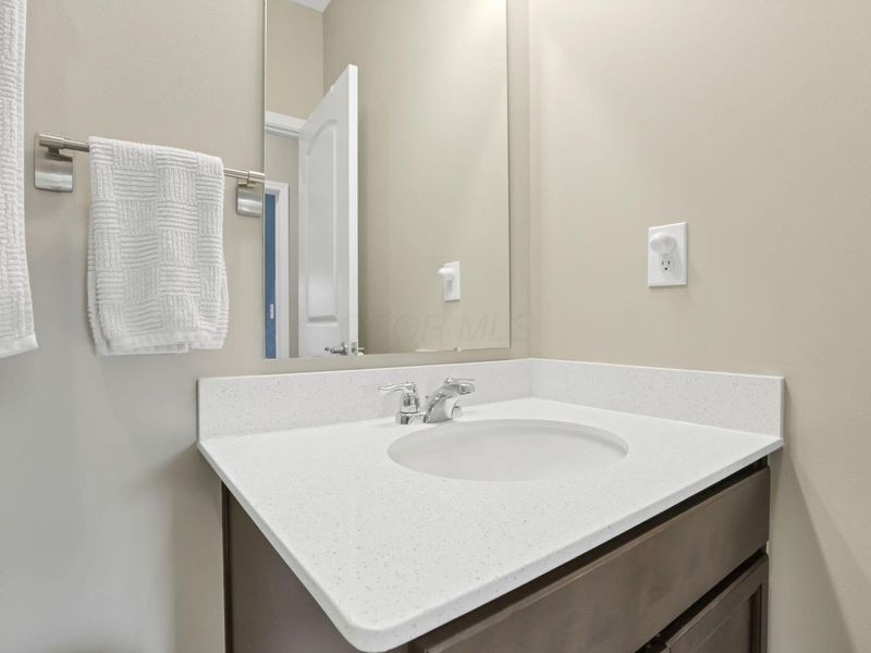 1414 Hemetite Drive , Grove City, OH 43123 Photo 32