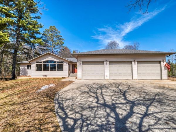 607 Maple Ridge Court NW, Bemidji, MN 56601