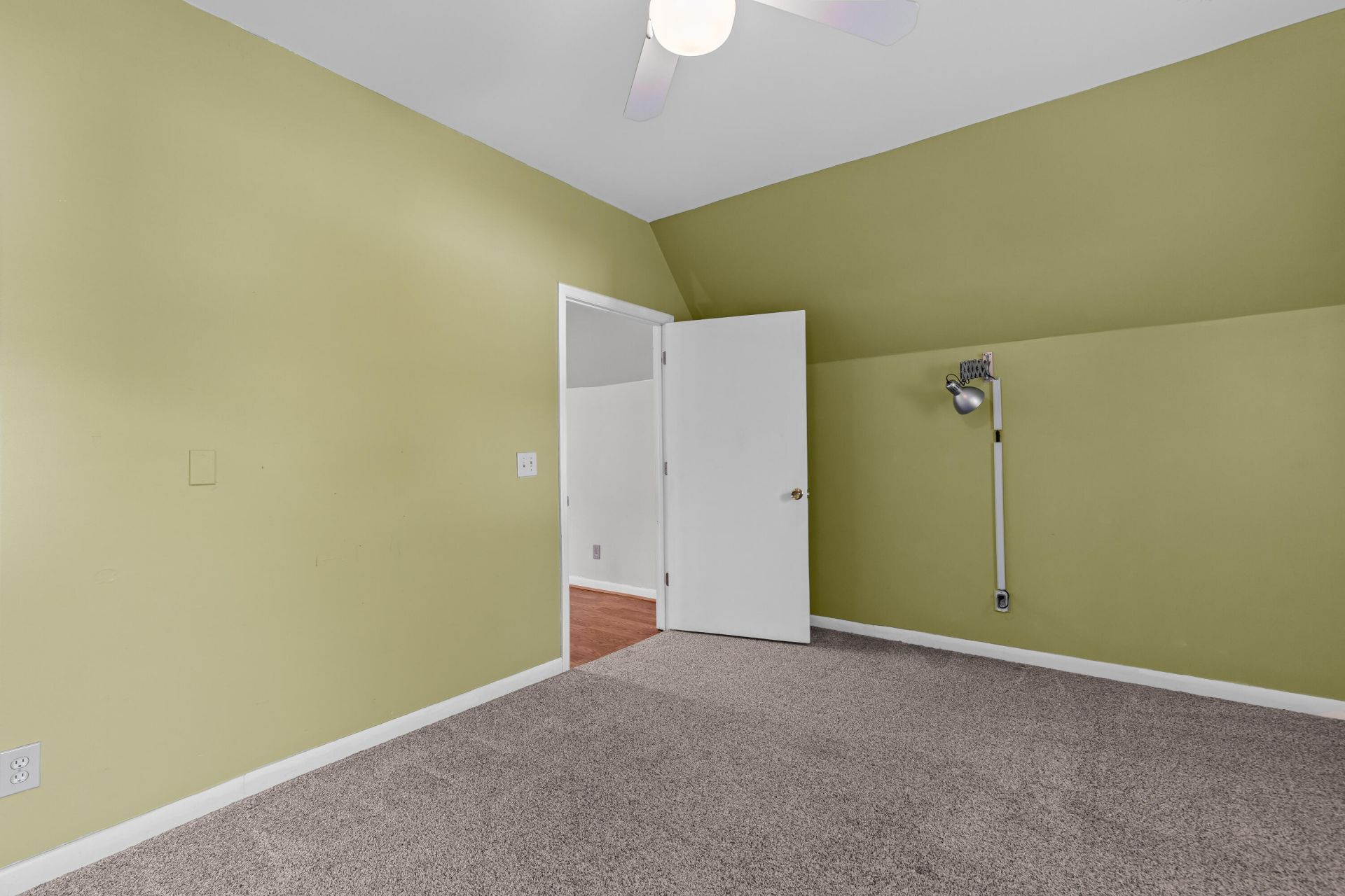 5615 S Highway 165 Photo 36