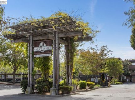 1305 Webster Street #202, Unit 202, Alameda, CA 94501 Photo