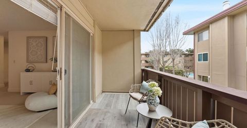 1305 Webster Street #202, Unit 202, Alameda, CA 94501 Photo