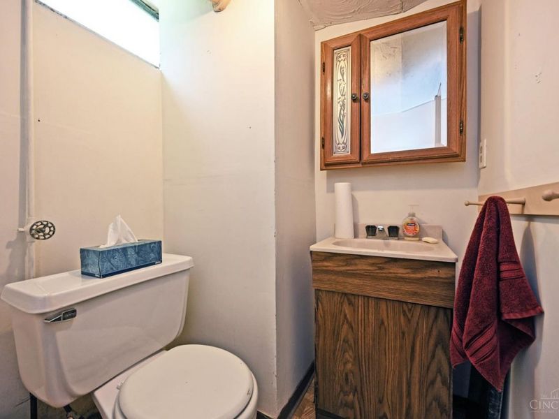 6193 Dawes Lane, Cincinnati, OH 45230 Photo 32