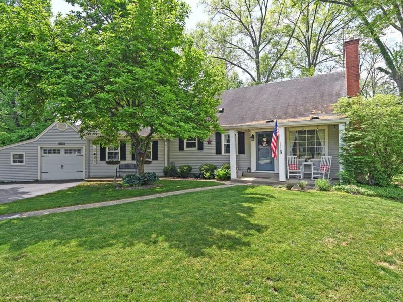 6193 Dawes Lane, Cincinnati, OH 45230 Photo 4