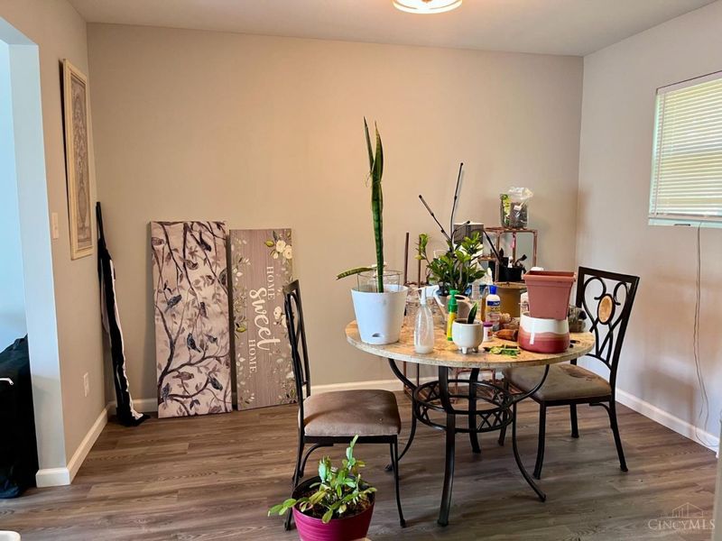 2424 Whitewood Lane, Cincinnati, OH 45239 Photo 6