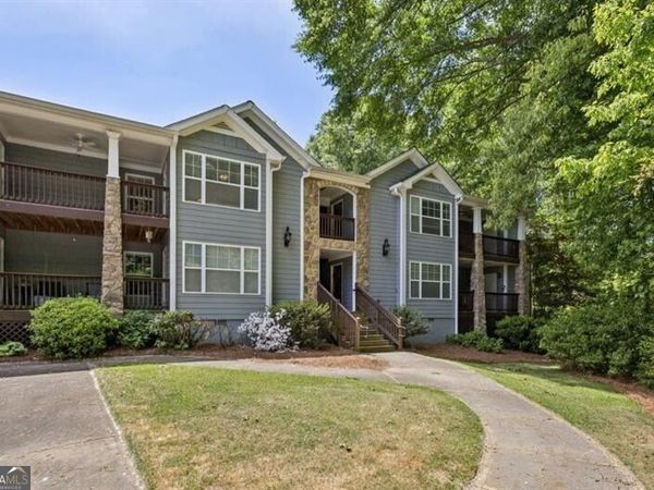 208 Madison Lane SE, Unit 208, Smyrna, GA 30080
