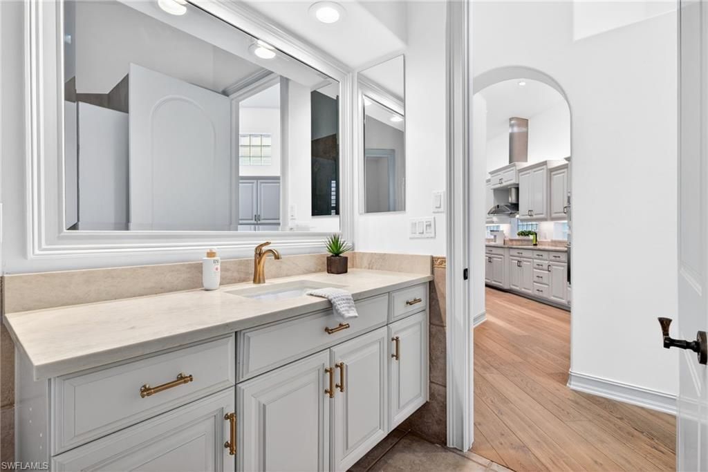 3296 Lookout Ln, Naples, FL 34112 Photo