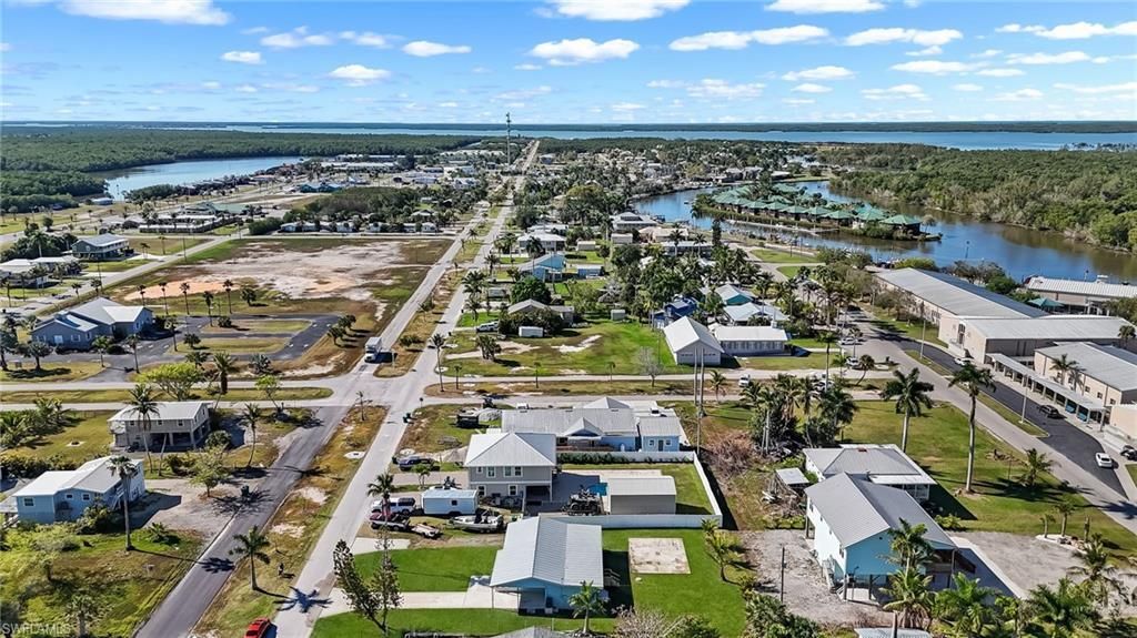 505 Copeland Ave N, Everglades City, FL 34139 Photo